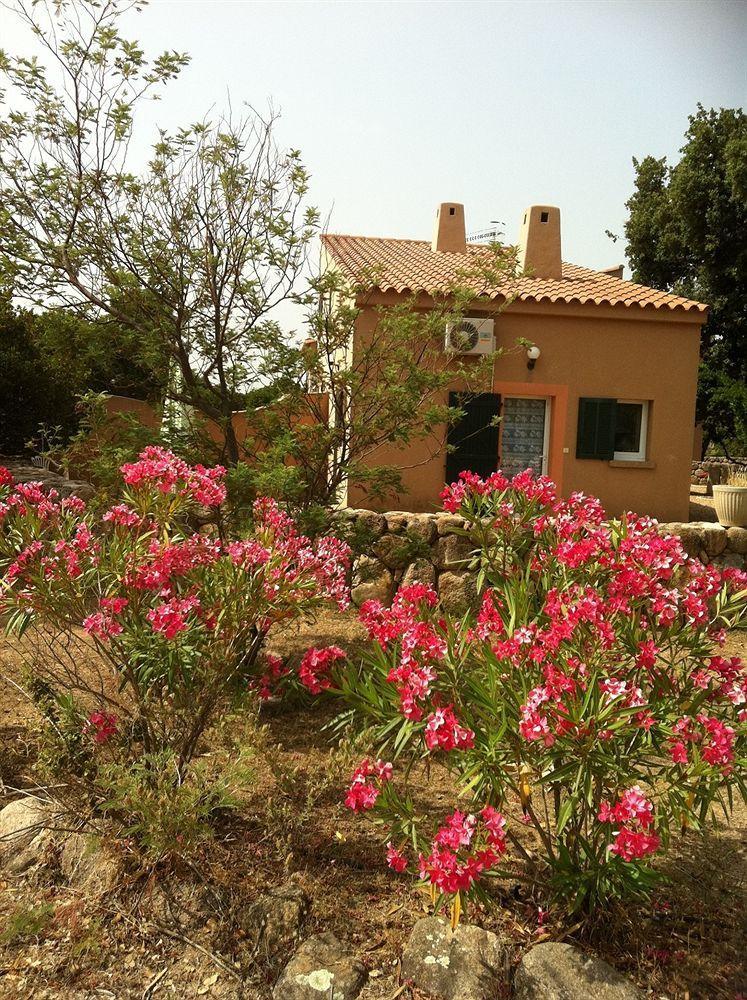 Residence Riviera Porto Vecchio Esterno foto